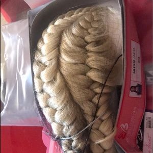 Lace front premium synthetic wig